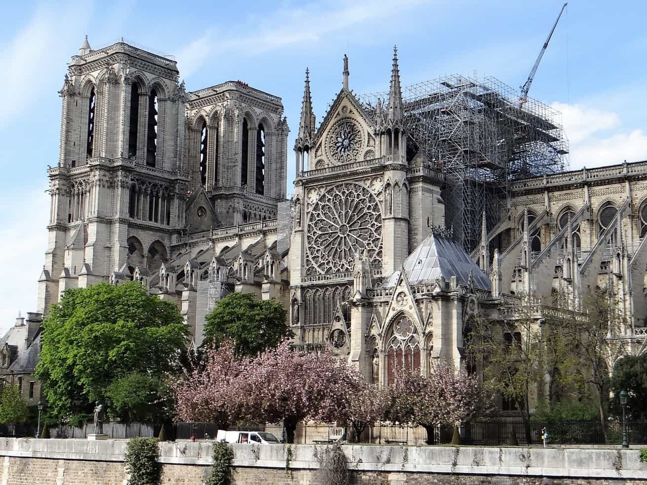 Доклад: Notre-Dame de Paris \french\